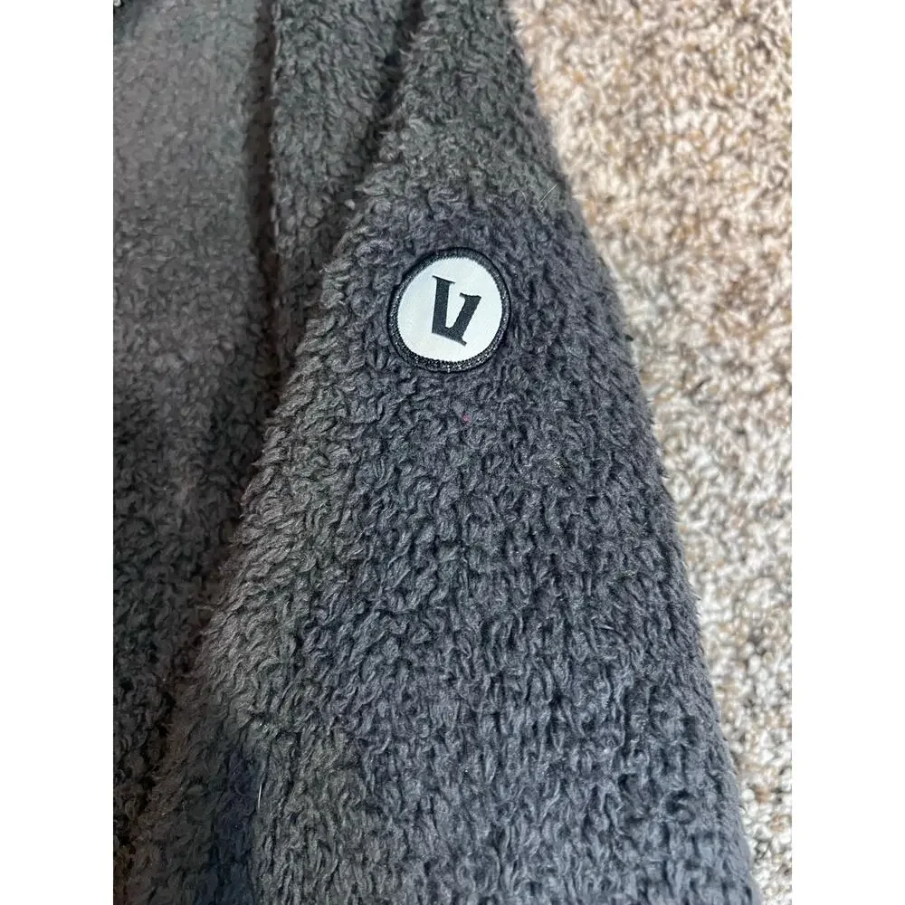 Vuori Women's Cozy Sherpa Jacket 168$